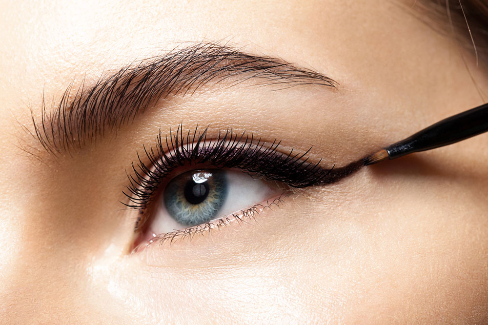 Top Eyeliner Hacks You Should Know About