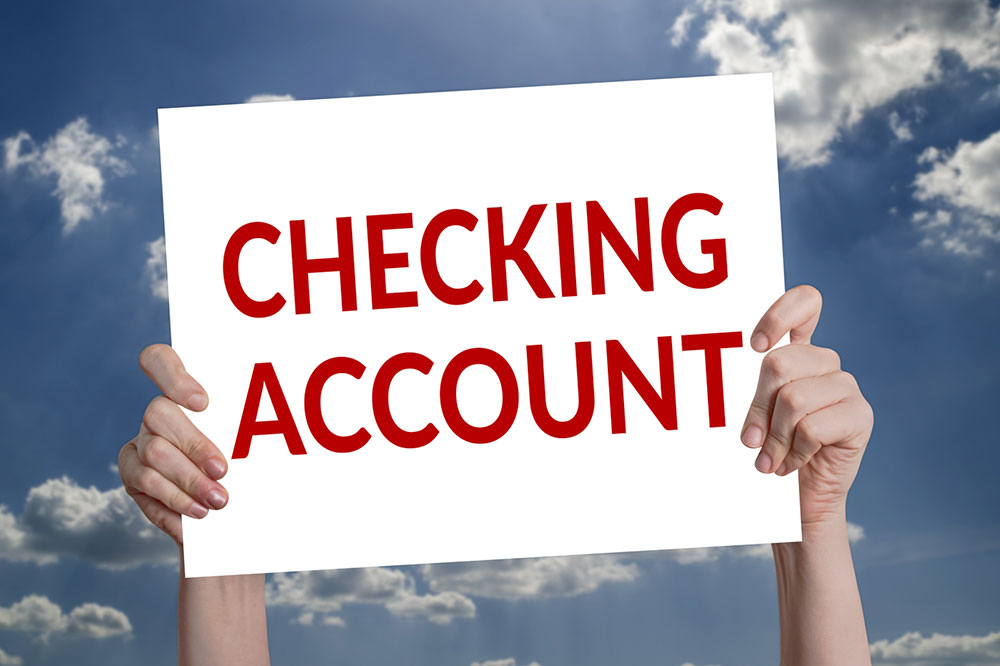 Tips for Optimizing a Checking Account