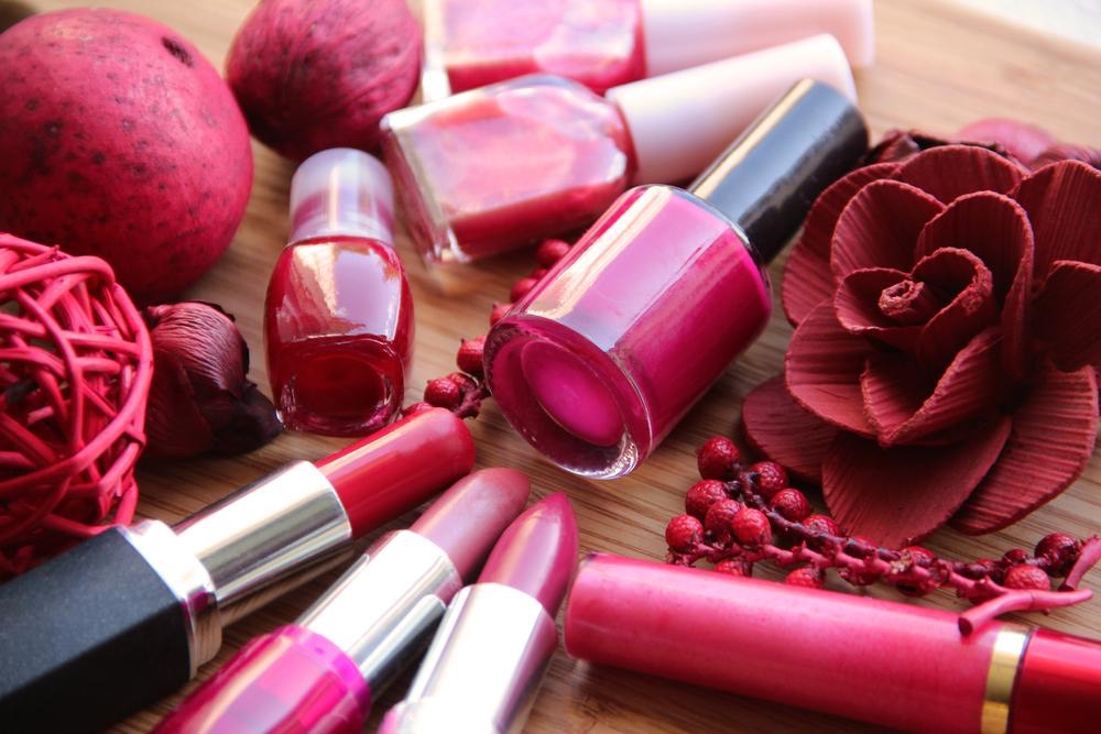 Tips to Consider for Buying Lipstick Online